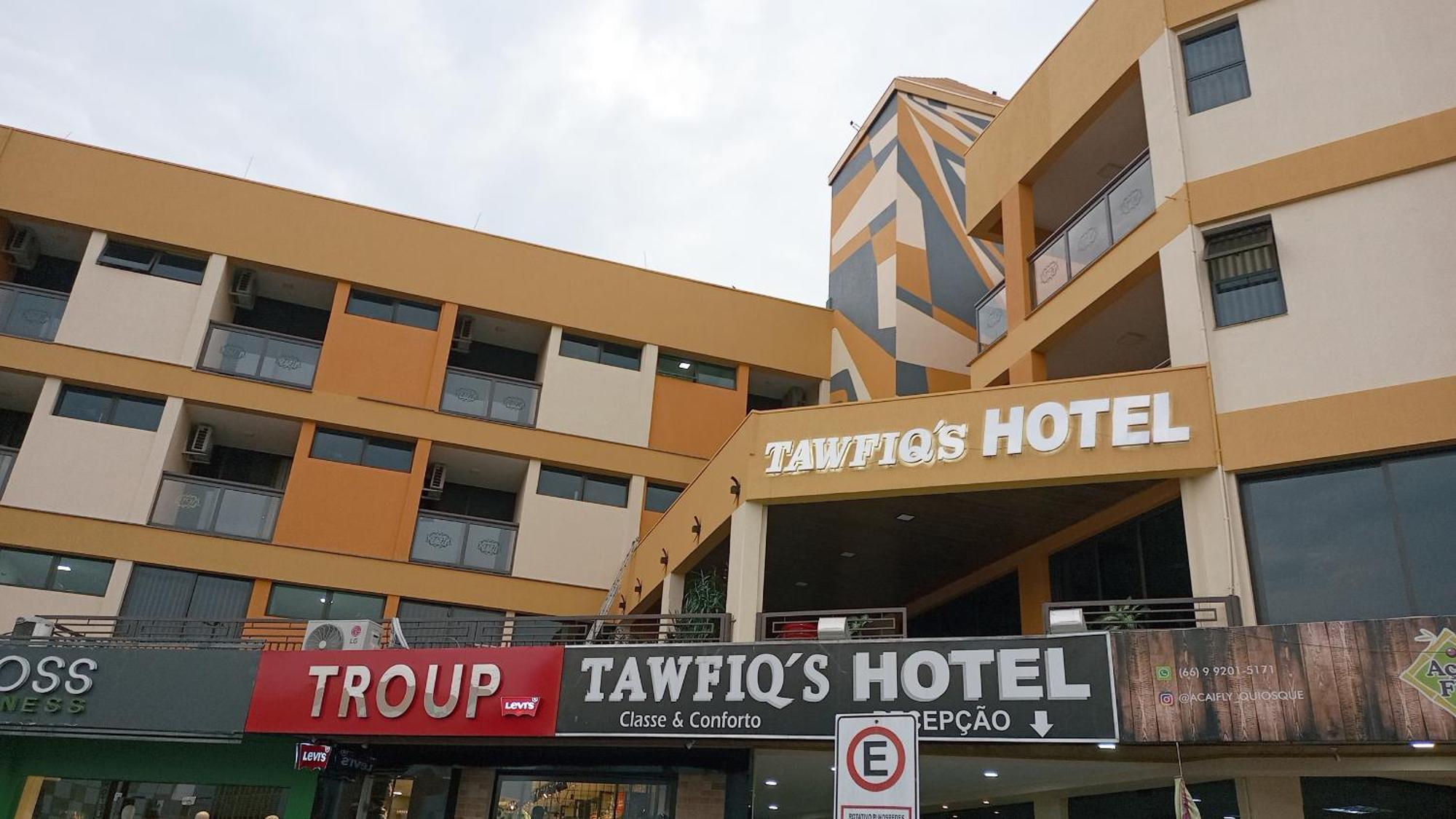 Tawfiqs Hotel Barra do Garcas Exterior photo