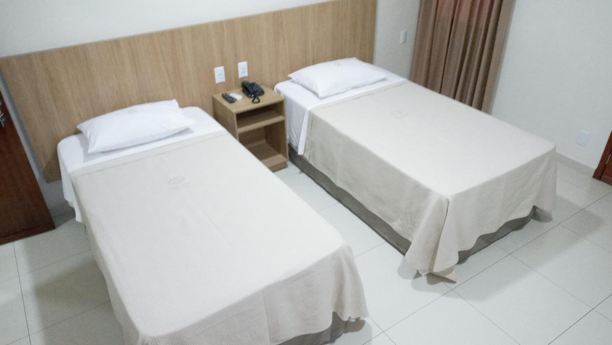 Tawfiqs Hotel Barra do Garcas Exterior photo
